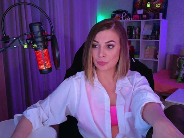 Broadcast screenshots LadyLLS