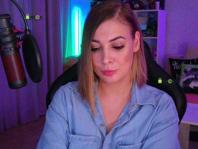 Broadcast screenshots LadyLLS