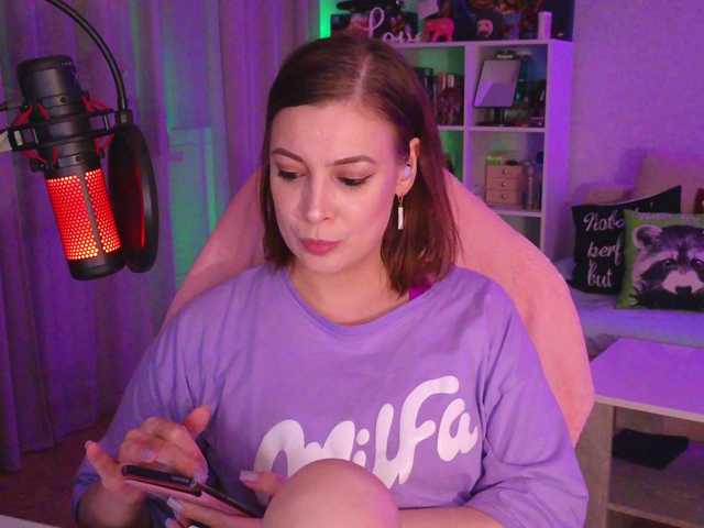 Broadcast screenshots LadyLLS