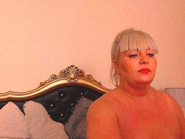 Broadcast screenshots LadyMelanieBBW
