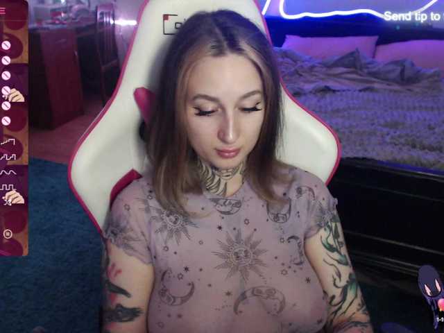 Broadcast screenshots LadyMoonLight