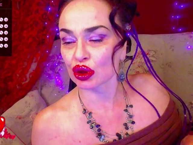 Broadcast screenshots hotzlata