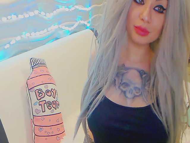 Broadcast screenshots Monster_Doll