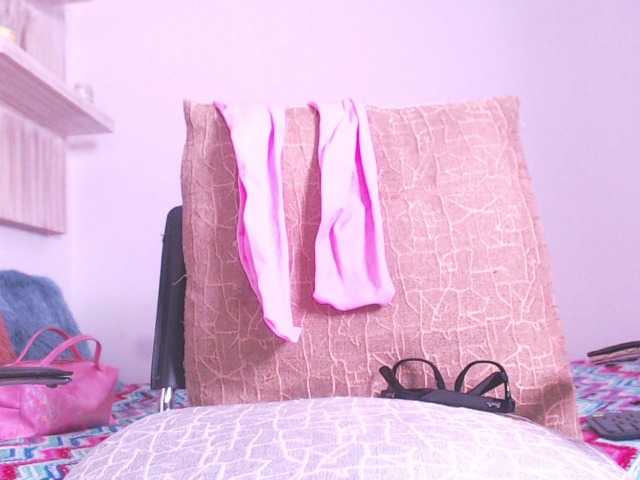 Broadcast screenshots lalaAfrolatin
