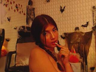 Erotic video chat tamaragomezz