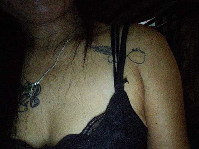 Broadcast screenshots Lara103