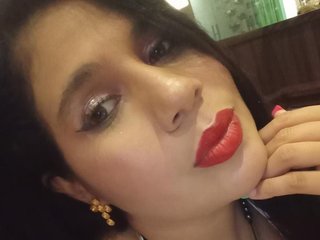 Erotic video chat LaraaCroft