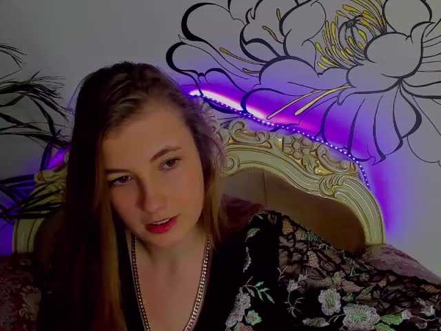 Broadcast screenshots LaraGarnet