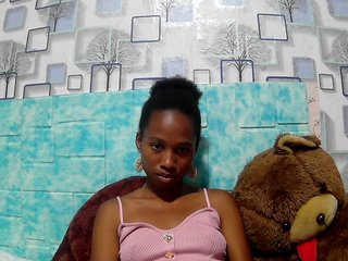 Erotic video chat Larah00