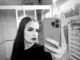 Erotic video chat Larameijer