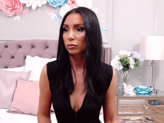 Broadcast screenshots LarissaCooper