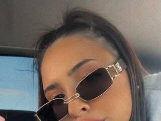 Erotic video chat LarynBlackCat