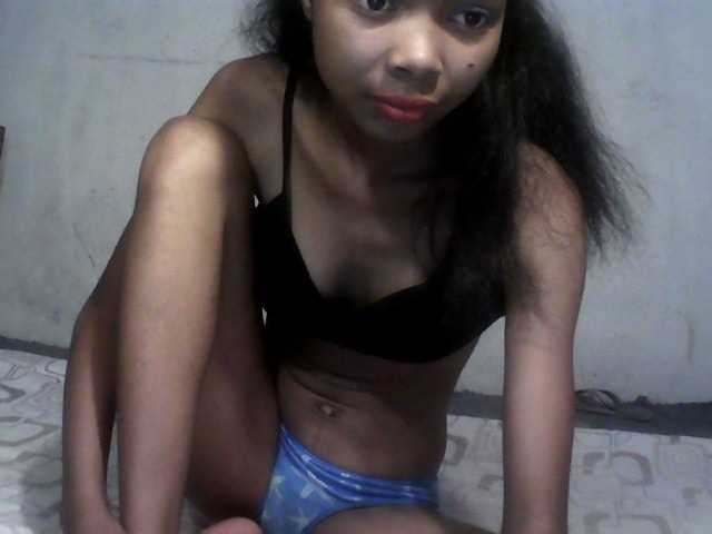 Broadcast screenshots Laryose