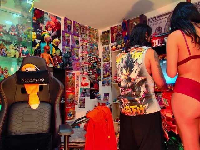 Broadcast screenshots latin-couple77