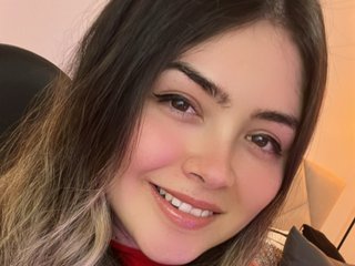 Erotic video chat LauBee