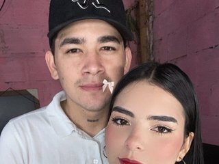 Erotic video chat LauraAndKevin