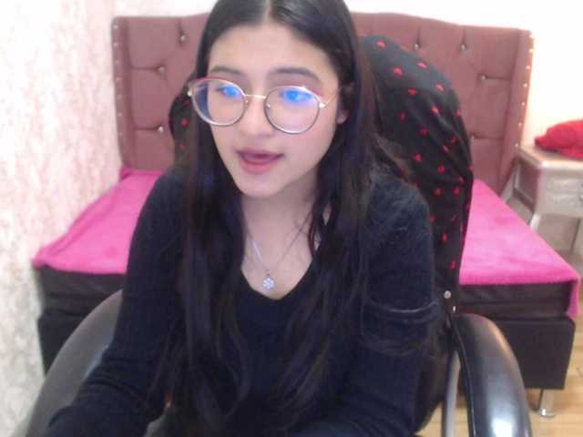 Broadcast screenshots laurenelove