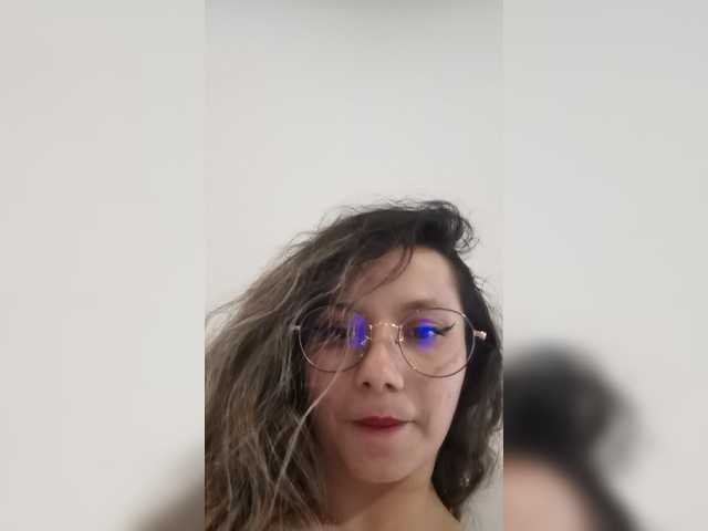 Photos Layla-Meow Hii guys,Nauhy kitty wanna say purrr i wanna be your touch my pussy 470, can you help me?make me smile 5tks/ i write u name on my boddy 10 tkns/