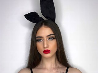 Erotic video chat LaylaBrown