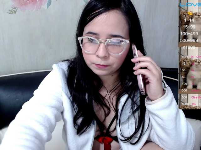 Broadcast screenshots Laylaslave2