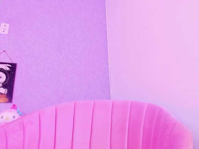 Broadcast screenshots Leah-Diamond