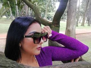 Erotic video chat leah-gray