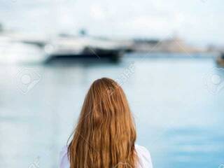 Erotic video chat Leah-Miller