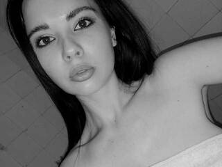 Erotic video chat LeannaDecker