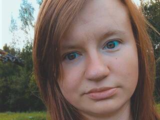 Erotic video chat Leenakene