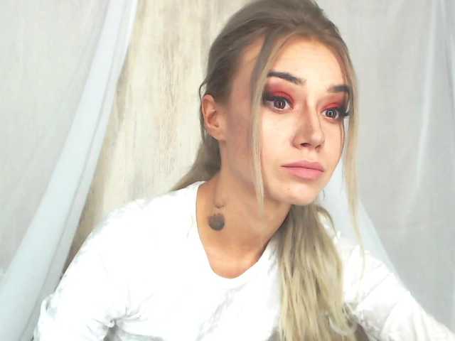 Broadcast screenshots LeGrotte