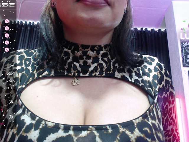 Broadcast screenshots Leia-bennet