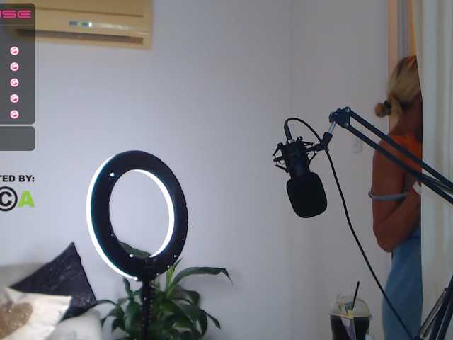 Broadcast screenshots _SayMyName_