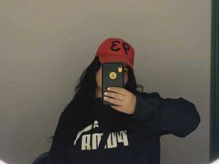 Erotic video chat LeilaSweetCat