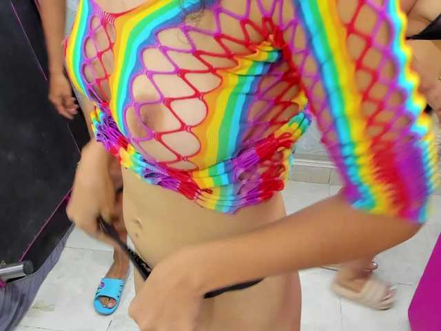 Broadcast screenshots LesbiansTasty