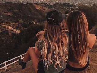 Erotic video chat LesbianTasty1