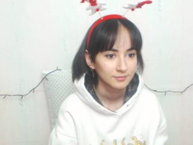 Broadcast screenshots LeslieLee