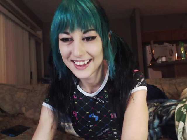 Broadcast screenshots LexaLuv