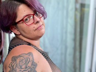 Erotic video chat Lexi35