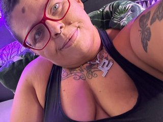 Erotic video chat Lexi35