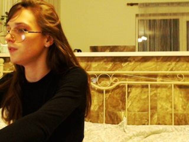 Broadcast screenshots LexiLore