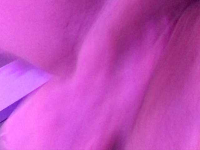 Broadcast screenshots LexxaBel