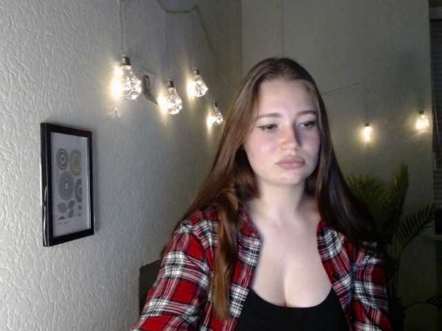 Broadcast screenshots LiaLia