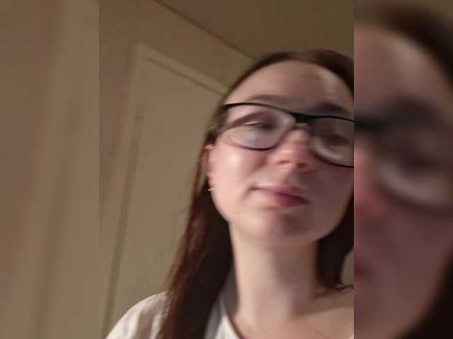 Broadcast screenshots LiaMay