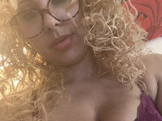 Erotic video chat lickablelopez