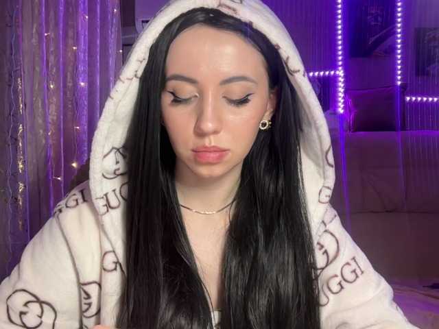 Broadcast screenshots oliaai