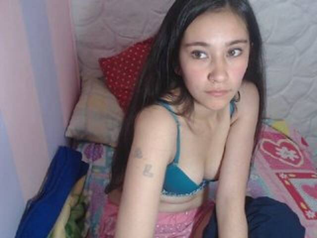 Broadcast screenshots liilyrouse