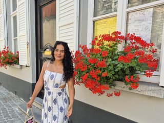 Erotic video chat Liliana99