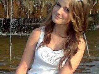 Erotic video chat liliangel