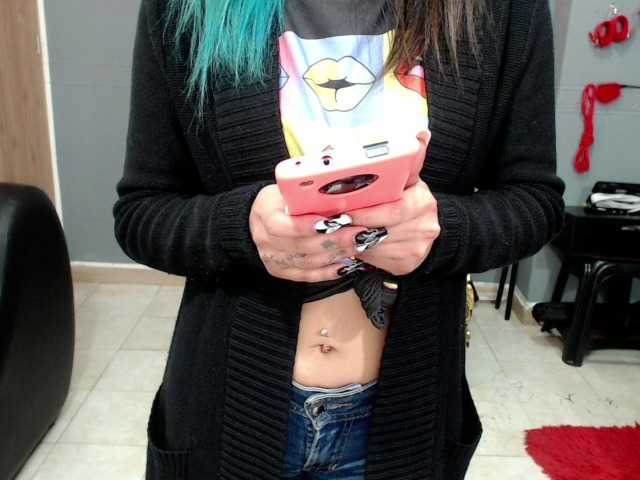 Broadcast screenshots lilimorgan