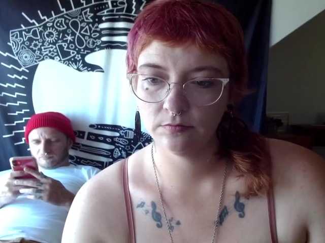 Broadcast screenshots LiliThiccEve